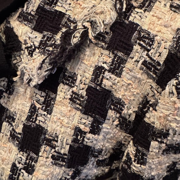 Chanel 04A Fantasy Tweed - Picture 3 of 8